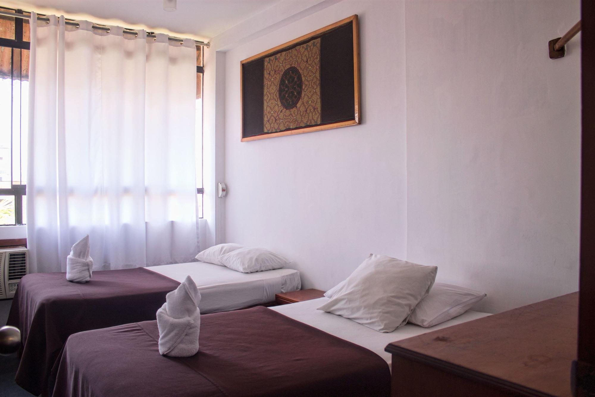 Amazon Hotel Iquitos Buitenkant foto