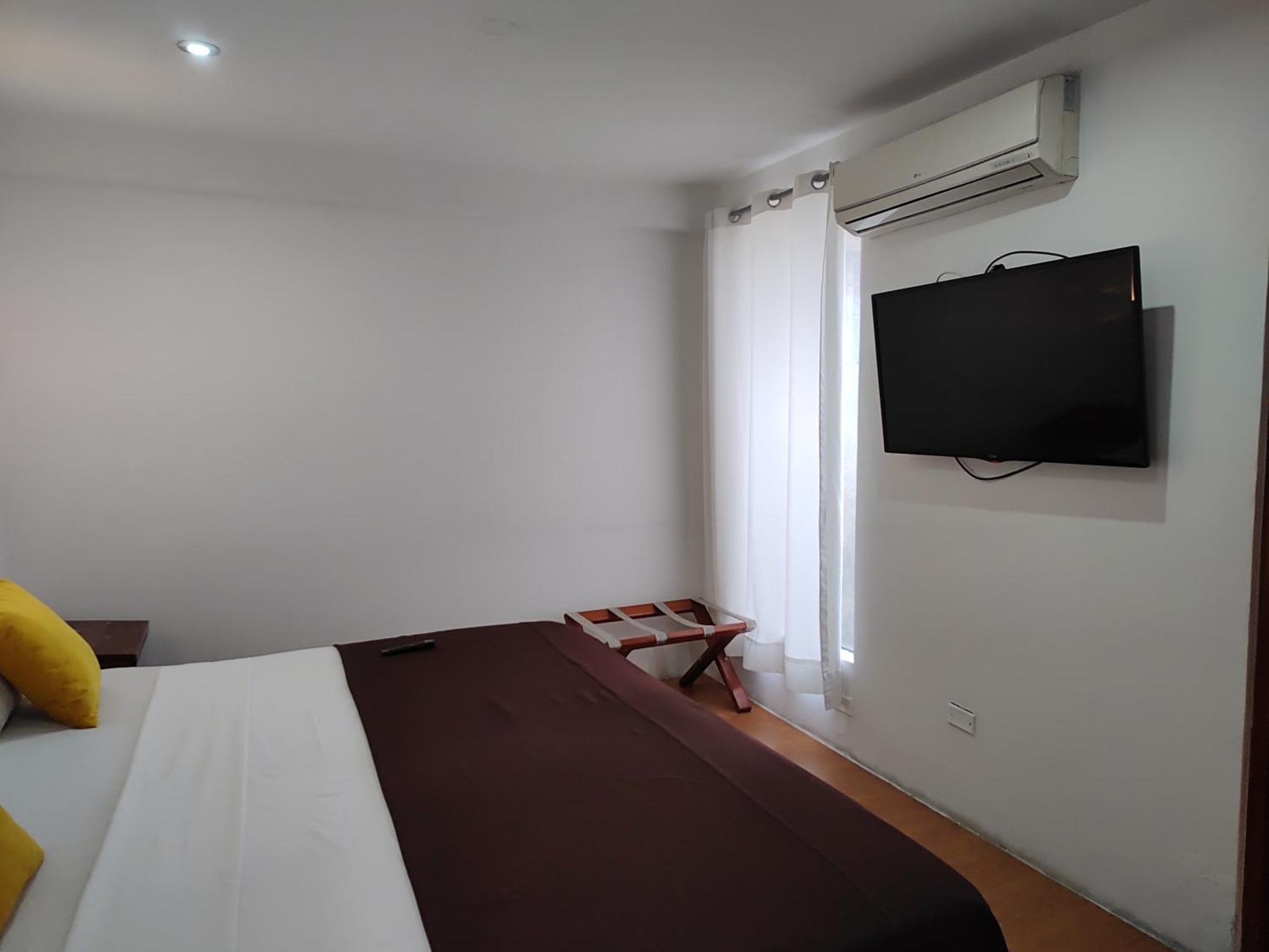 Amazon Hotel Iquitos Buitenkant foto