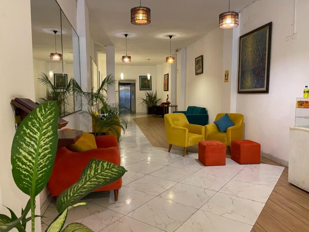 Amazon Hotel Iquitos Buitenkant foto