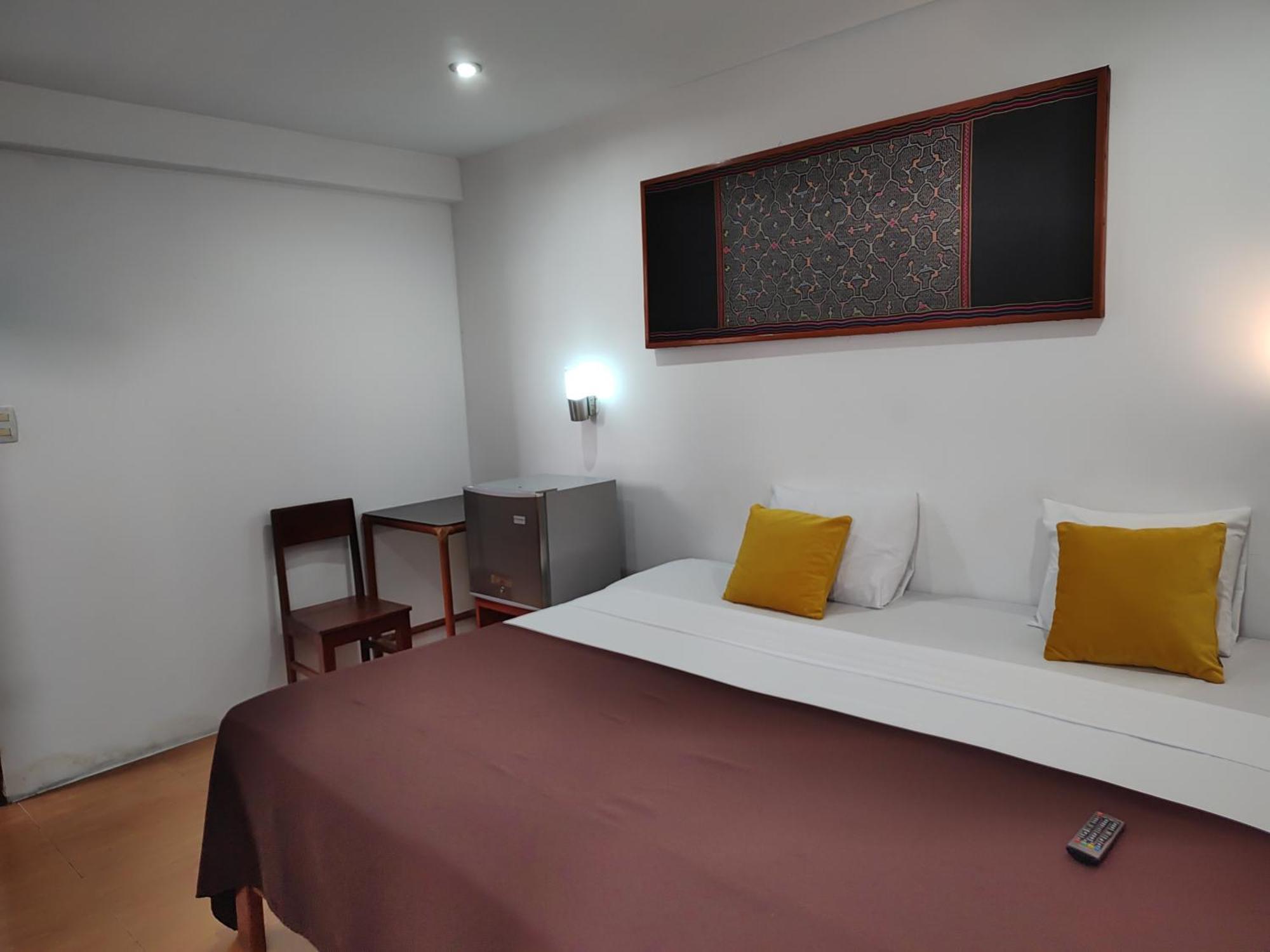 Amazon Hotel Iquitos Buitenkant foto